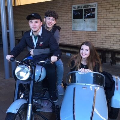 students in hagrid's motorbike at the Harry Potter Studios