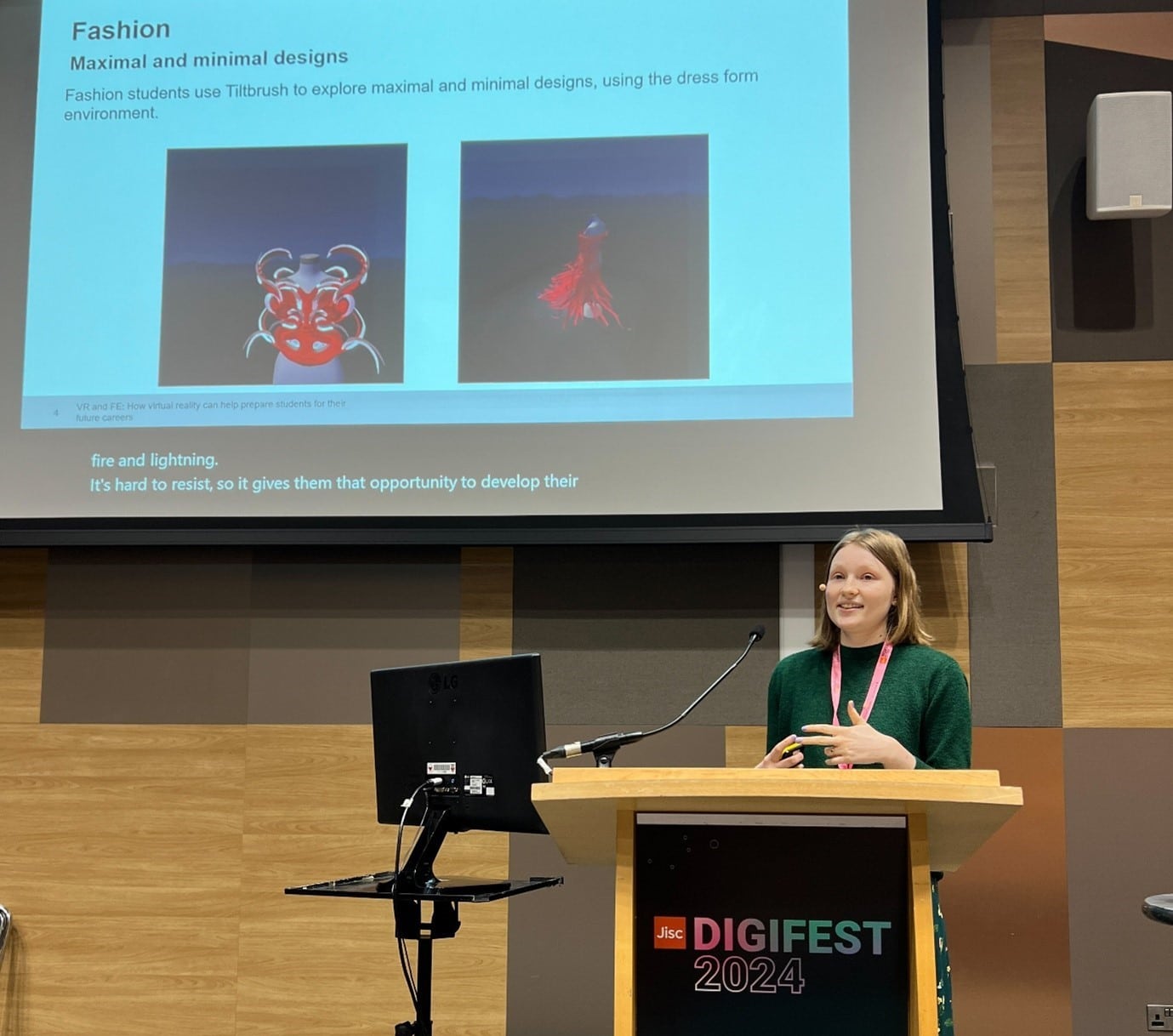emily cossey presenting at digifest
